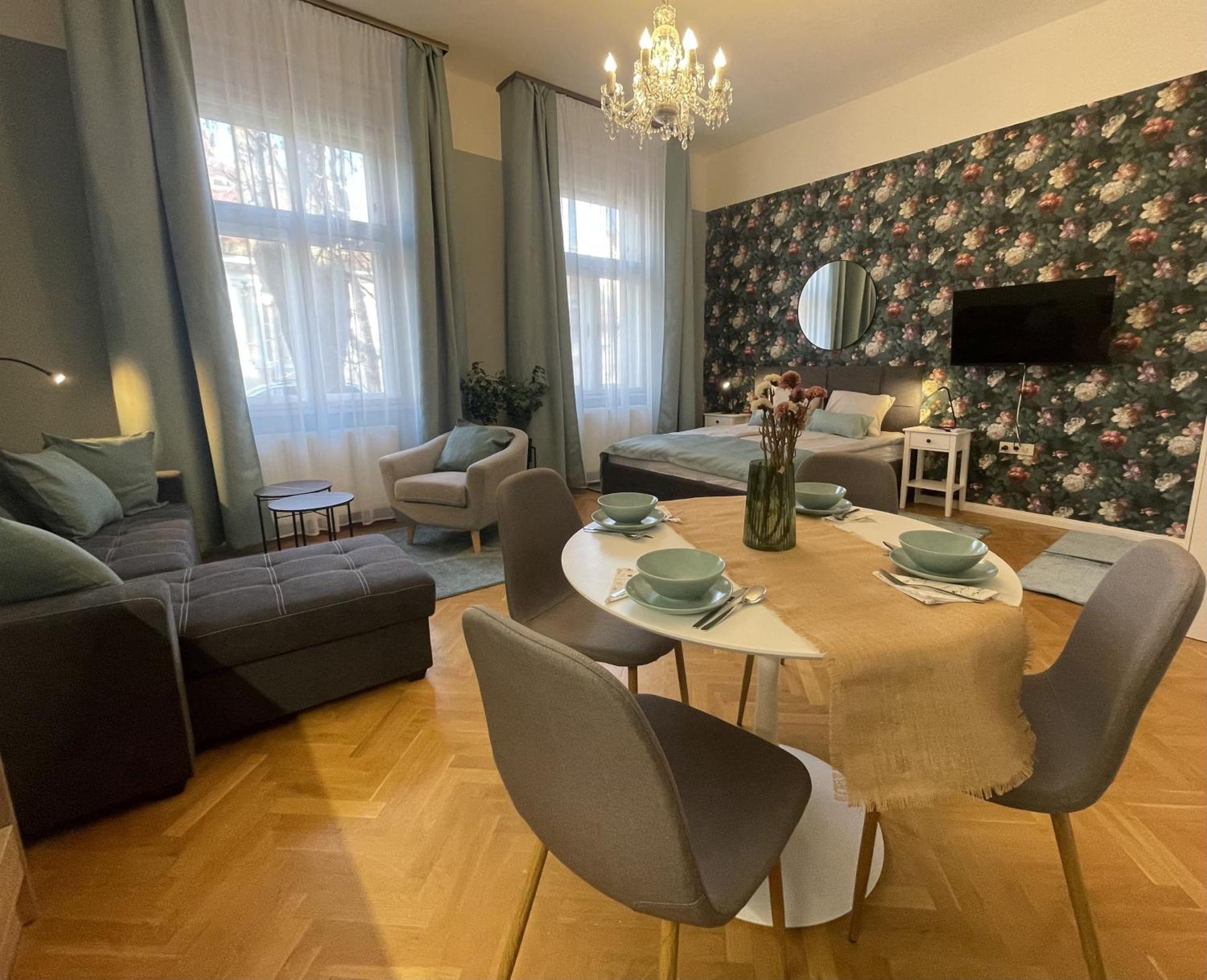 Casa Rosa Apartmanok Eger Zewnętrze zdjęcie